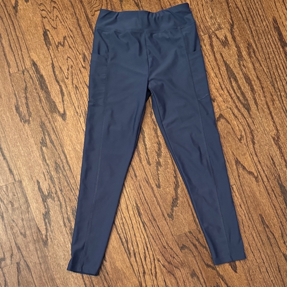 Runway Navy Blue Kids Leggings size Large (12-14)